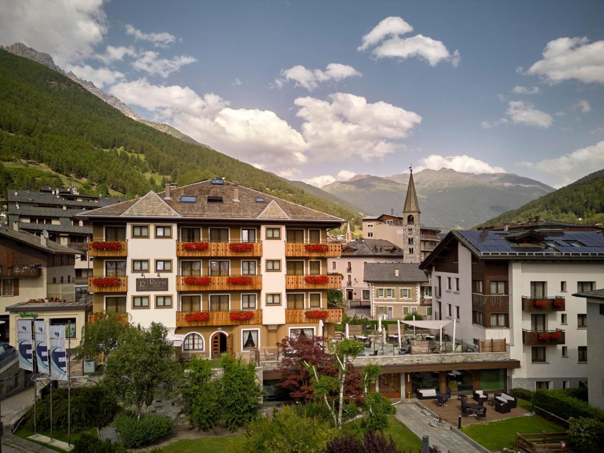 Hotel Rezia Bormio Exterior foto